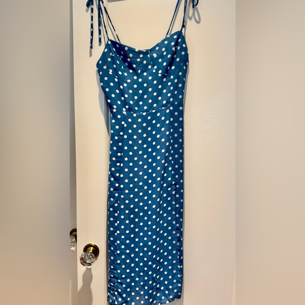 NWT 2bella Chic Blue Polka Dot Midi Dress Size S Boutique Resort Summer